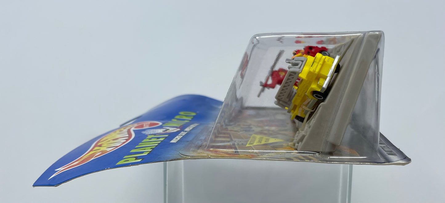 HOT WHEELS - PLANET MICRO - URBAN RESCUE SERIES 1 - #18716 - MATTEL 1997