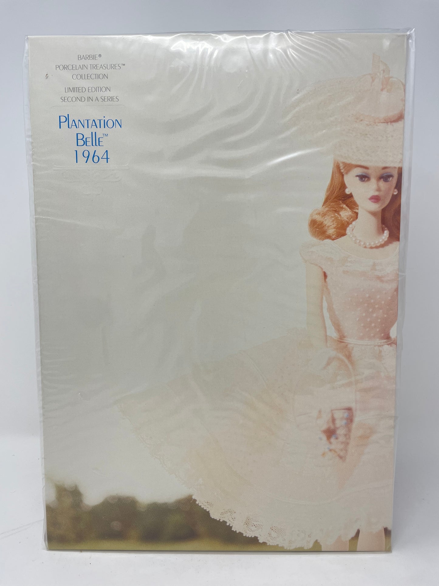 PLANTATION BELLE PORCELAIN BARBIE - #7526 - MATTEL 1991