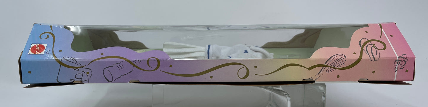 BARBIE COURT FAVORITE - LIMITED EDITION BARBIE MILLICENT ROBERTS COLLECTION - #17569 - MATTEL 1997