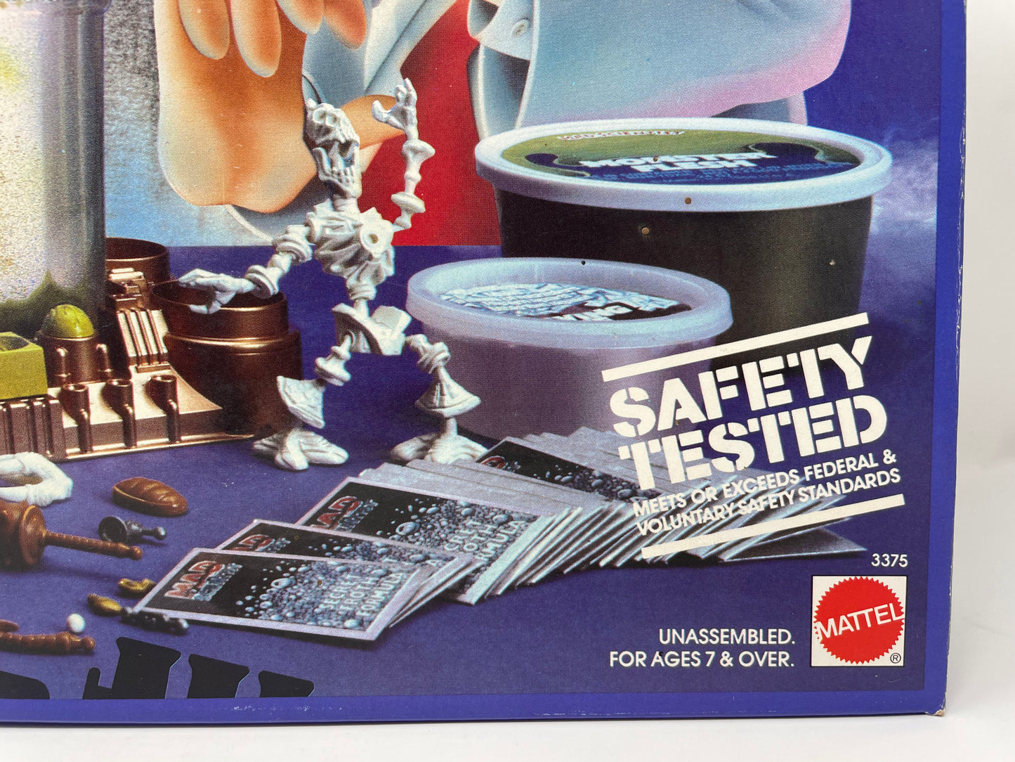 MAD SCIENTIST  - MONSTER LAB SET- #3375 - MATTEL 1987