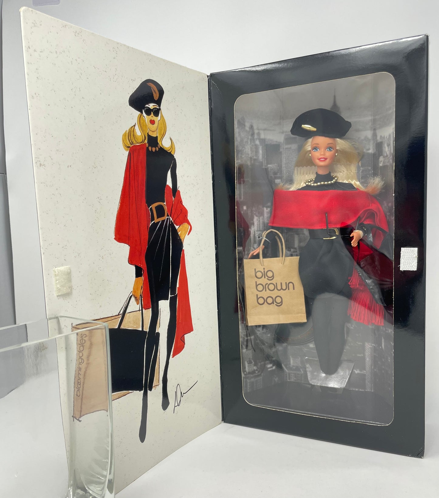 DONNA KARAN NEW YORK BARBIE - BLOOMINGDALE'S LIMITED EDITION - #14545 - MATTEL 1995 (2 OF 2)