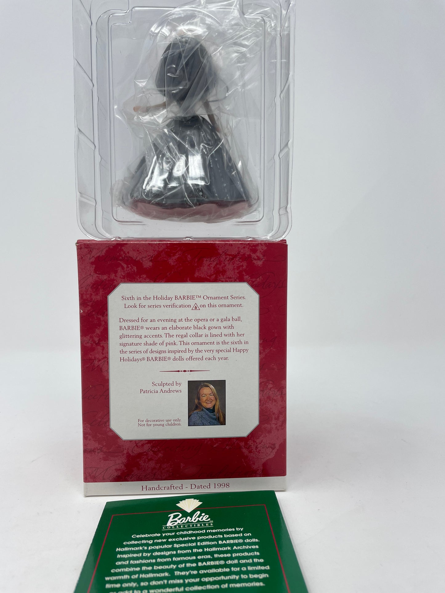 1993 HAPPY HOLIDAYS BARBIE - SPECIAL EDITION - #10824 - MATTEL - *PLUS BONUS 1998 HALLMARK HOLIDAY ORNAMENT
