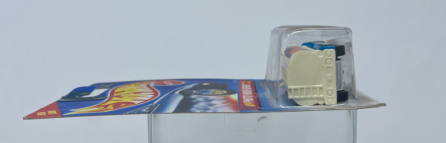 HOT WHEELS - TANK TRUCK - PHOTO FINISH SERIES 3 OF 4 - MOUNT RUSHMORE #13320 - MATTEL 1992