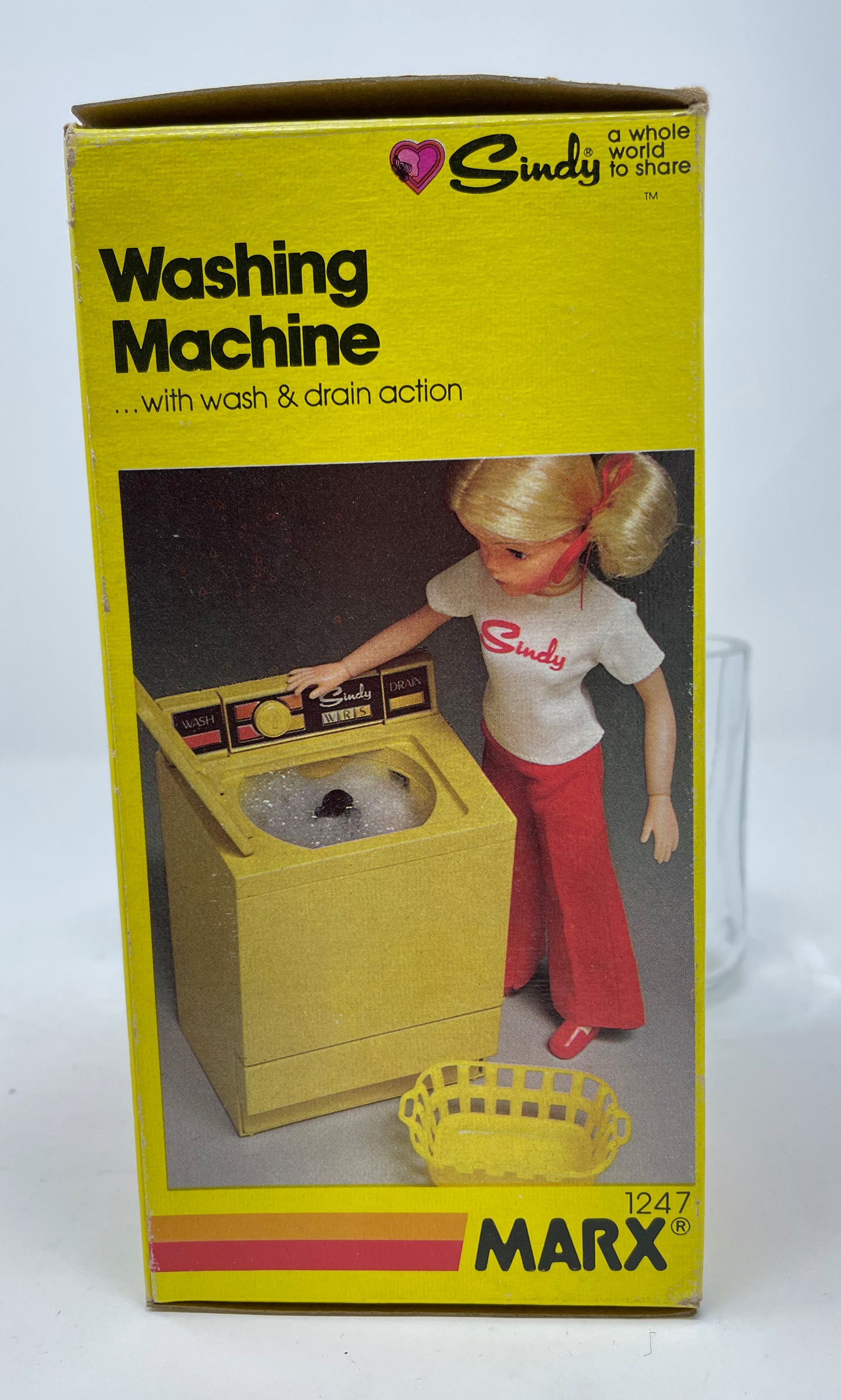 SINDY DOLL - WASHING MACHINE - MARX TOYS 1979