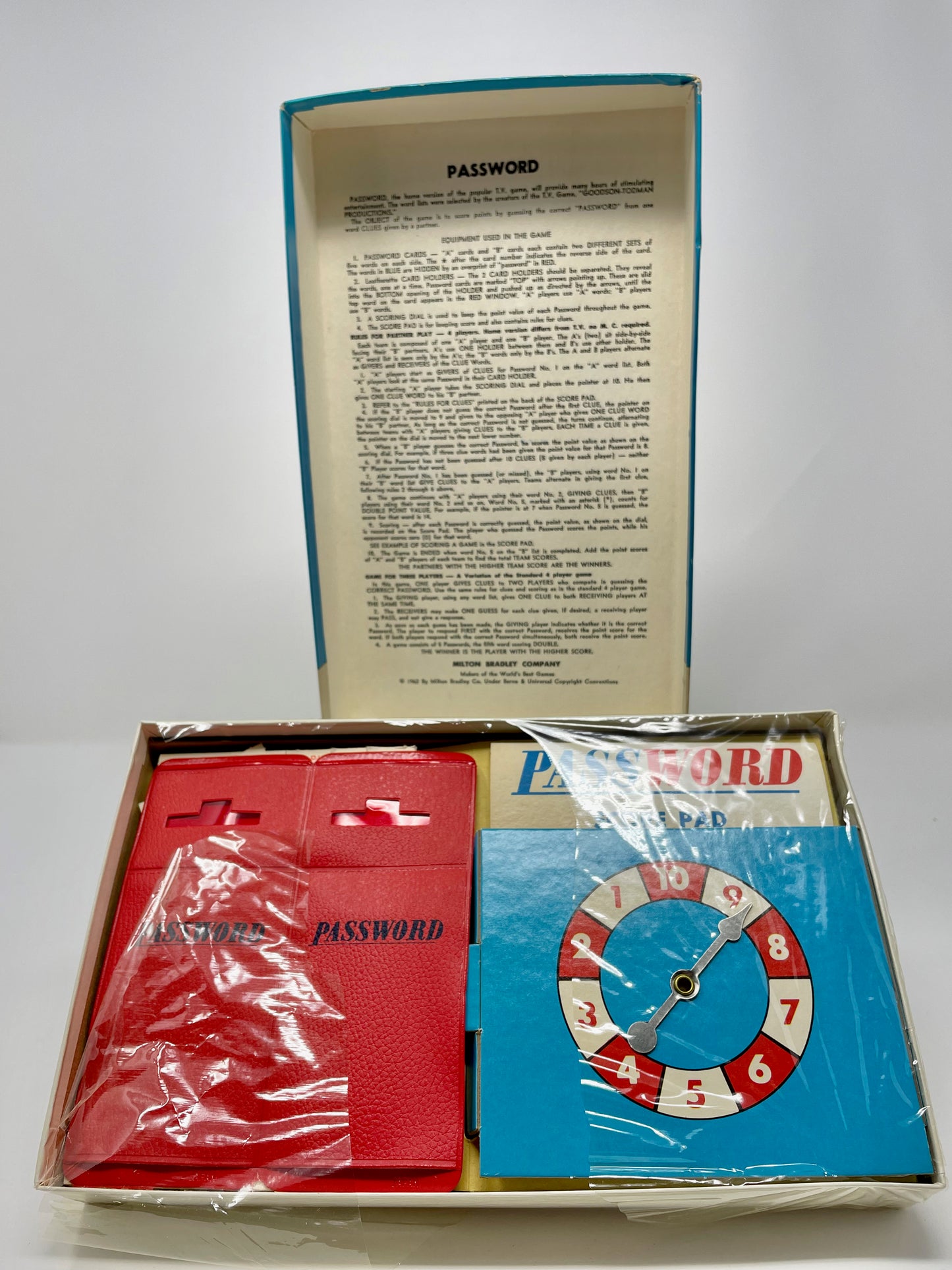 PASSWORD GAME - TWELFTH EDITION - 1970 MILTON BRADLEY
