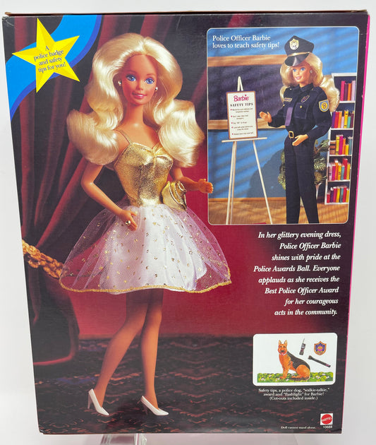POLICE OFFICER BARBIE - BLONDE - SPECIAL LIMITED EDITION - THE CAREER COLLECTION #10688 - MATTEL 1993