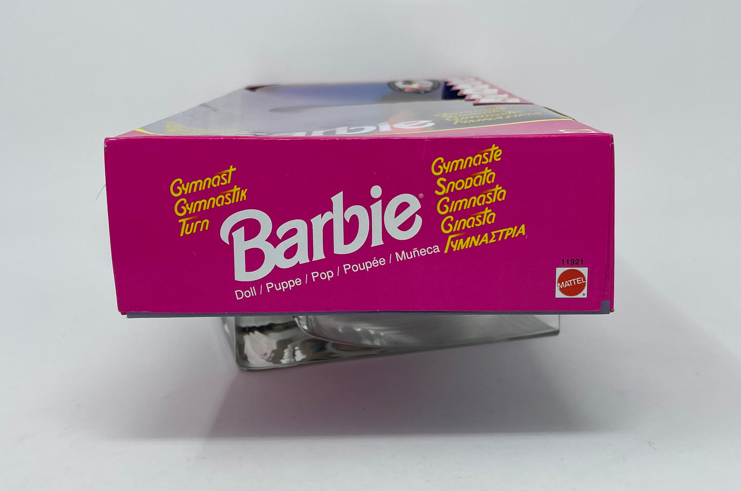 GYMNAST BARBIE - BRUNETTE - #11921 - MATTEL 1993