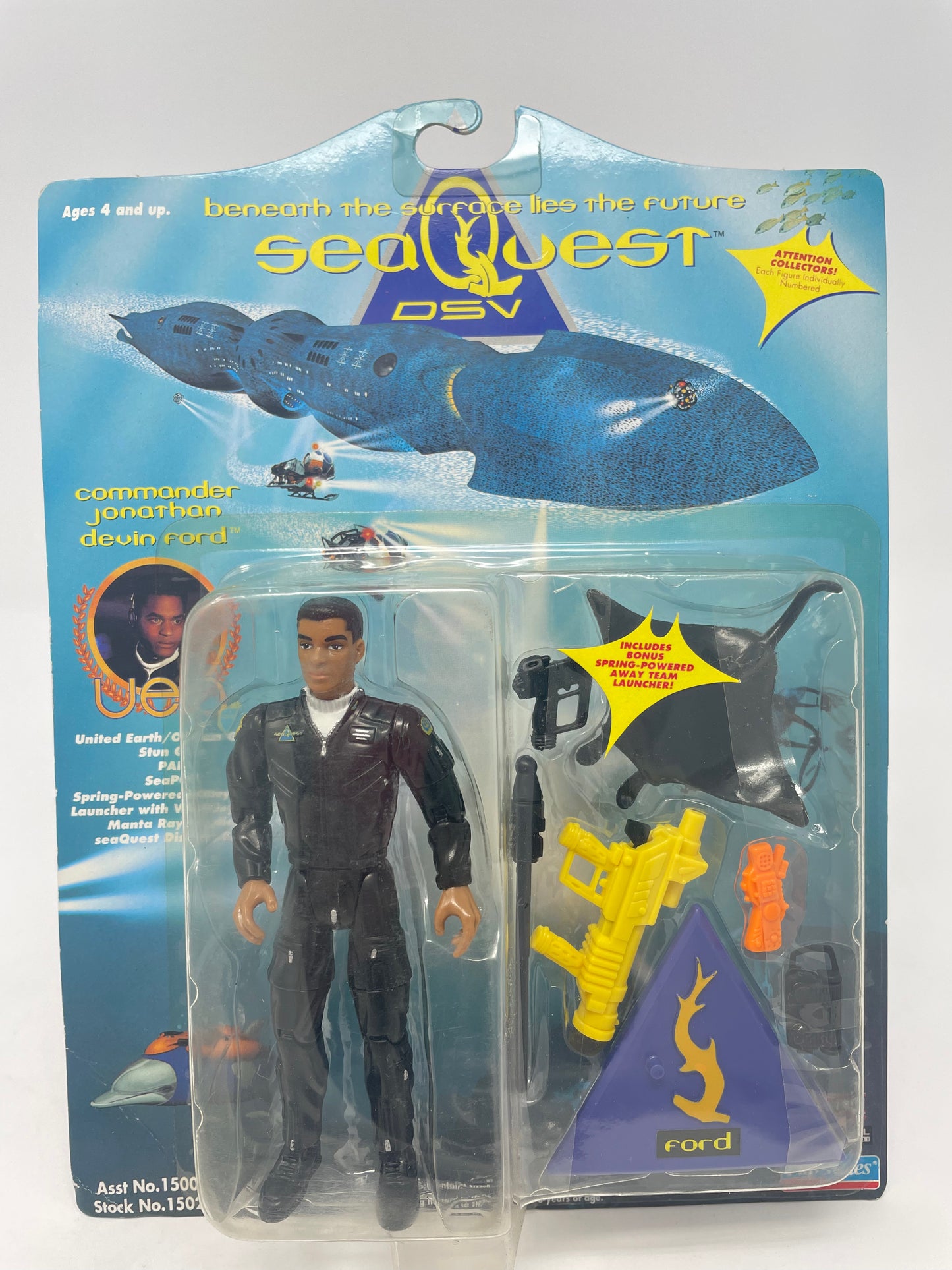 COMMANDER JONATHAN DEVIN FORD FIGURE (1 OF 2) - SEAQUEST DSV - 1993 PLAYMATES