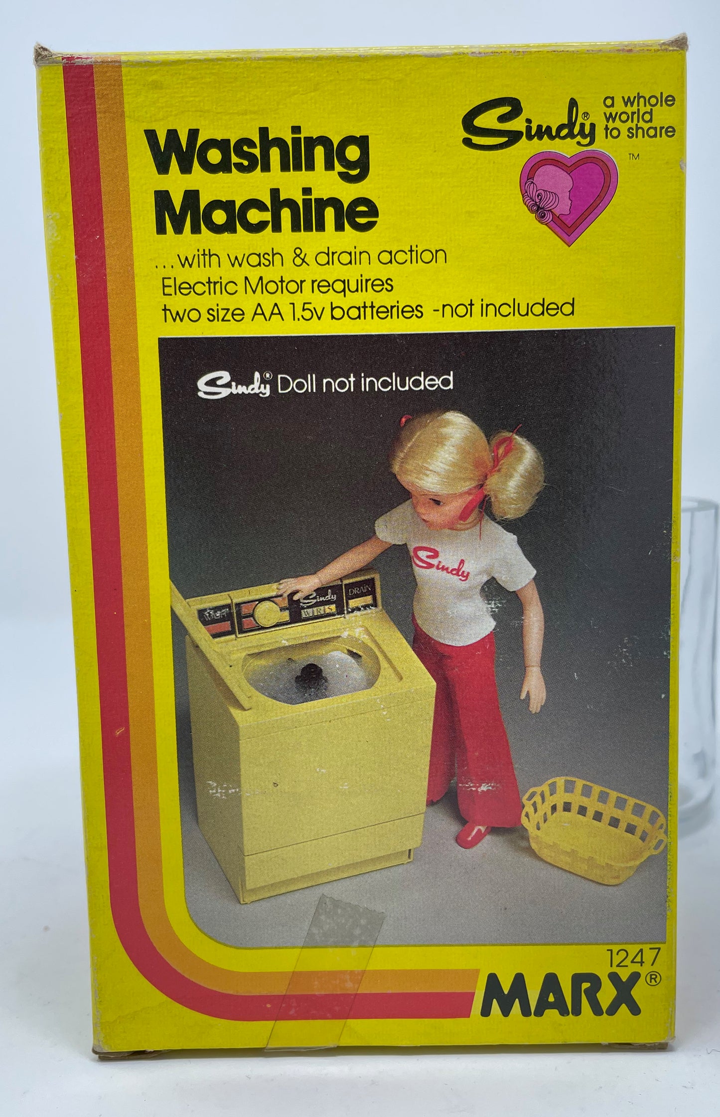 SINDY DOLL - WASHING MACHINE - MARX TOYS 1979