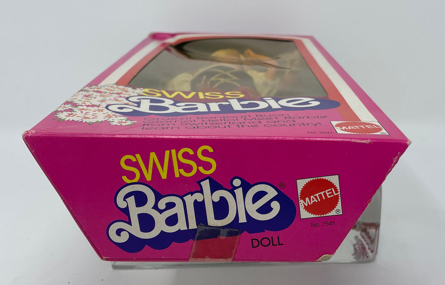 SWISS BARBIE - BARBIE DOLLS OF THE WORLD COLLECTION #7541 - MATTEL 1983